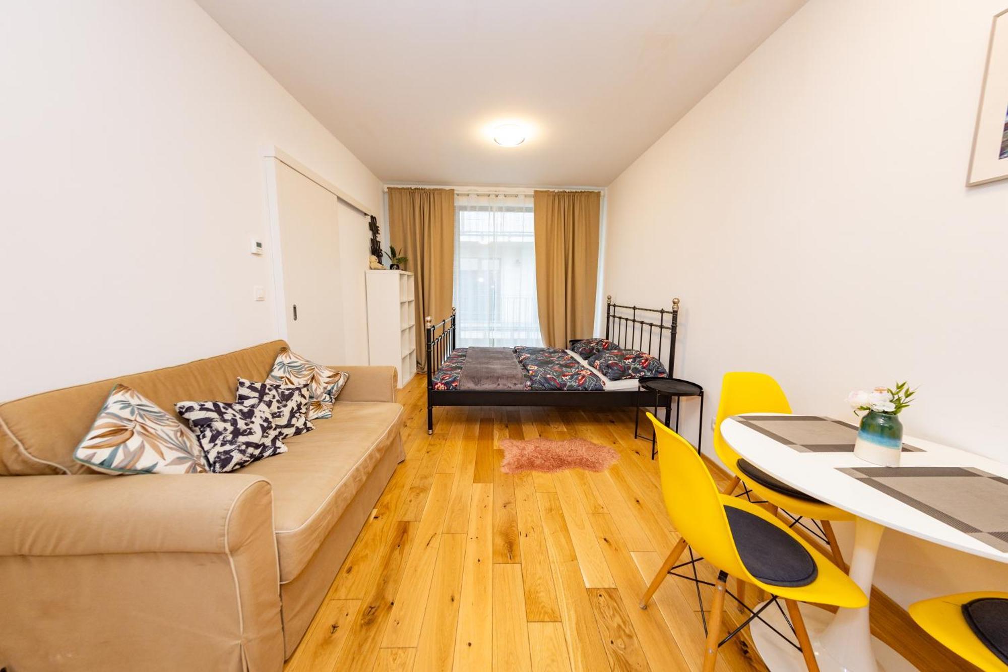 Lovely Studio Apartment, Free Parking 1,55 Hight Praag Buitenkant foto